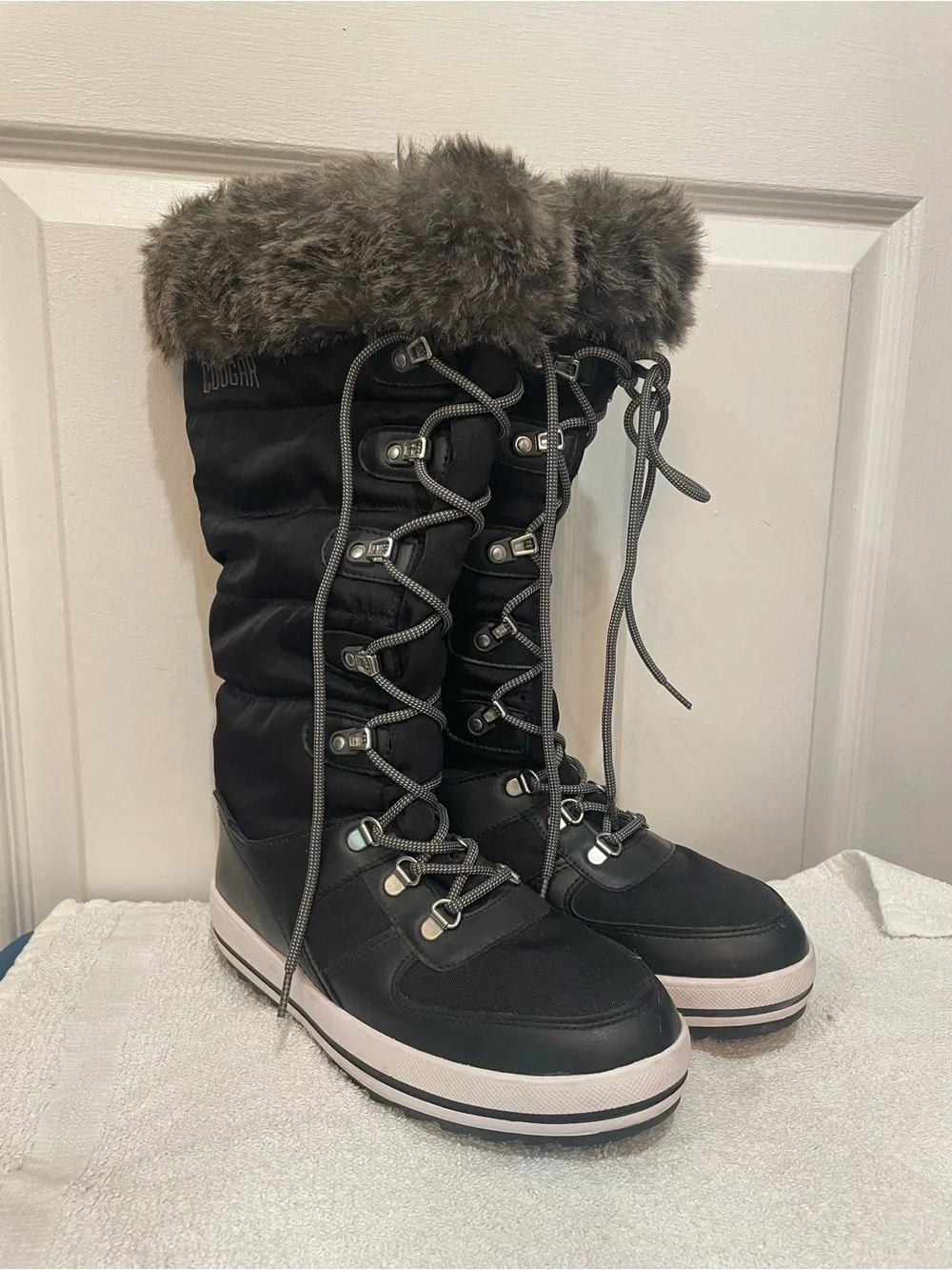 Cougar Black and Gray Faux Fur-Trim Winter Lace-Up Boots